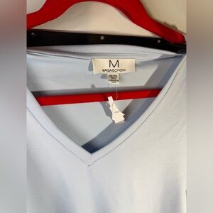 Magaschoni Sky Blue V-Neck women’s long sleeve puff blouse Tee